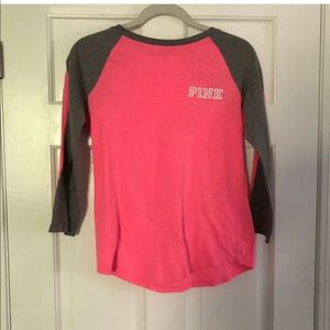 2 for $15 xs VS PINK Longsleeves :)
